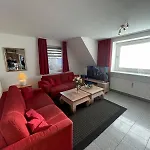 Ferienwohnung Mit 2 Schlafzimmer Und 1 Schlafsofa
