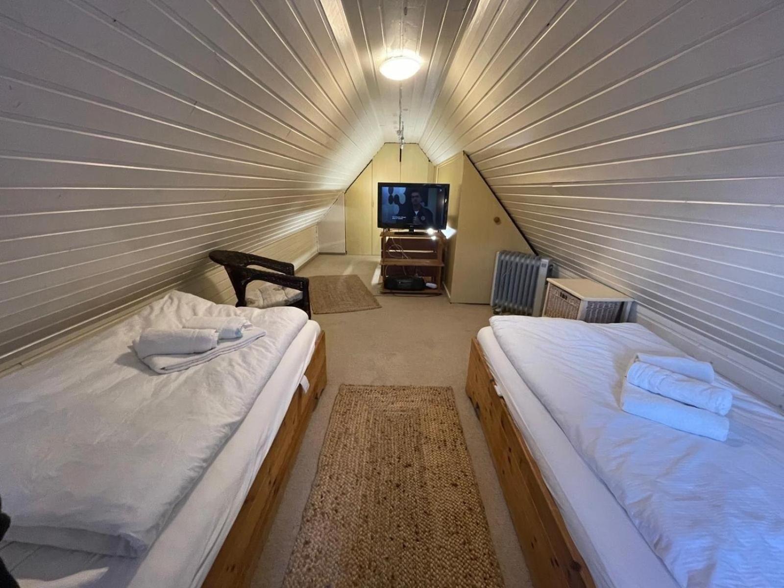 Mit 2 Schlafzimmer Und 1 Schlafsofa *